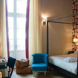 black-5-florence-suite.it-tuscanyhotel.com/