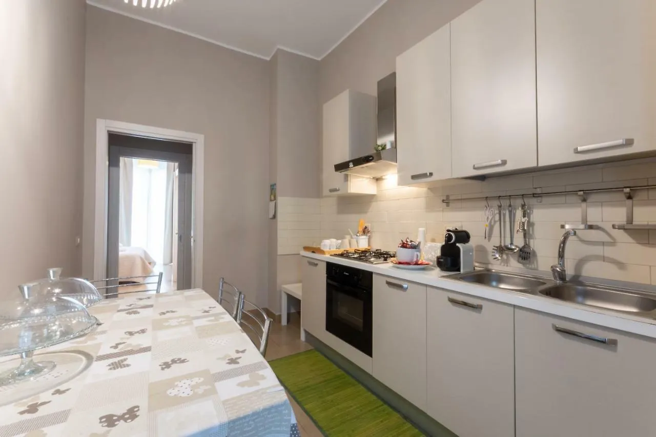 B&B Cairoli Messina 3*,  Itálie